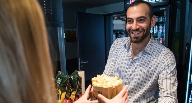 رامي حنا : أنا منزعج من إقتران كلمة (لاجئ) بأبناء بلدي