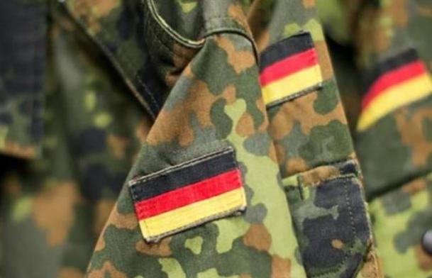 بسبب قضية فرانكو إيه : 2000 لاجئ في خطر!