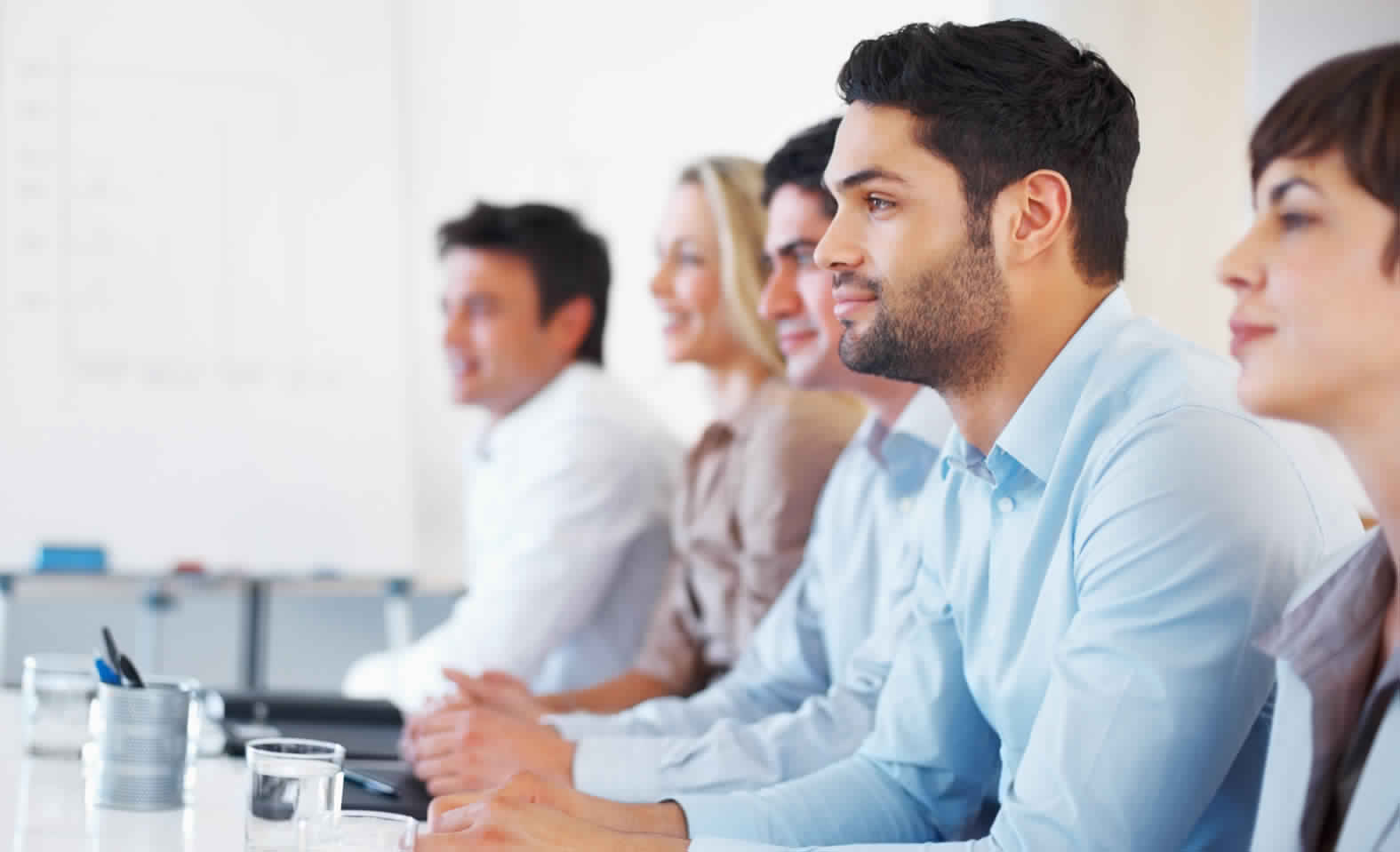 امتحان اللغة الألمانية ورقم سلبي في دورة الاندماج للمهاجرين امتحان اللغة الألمانية