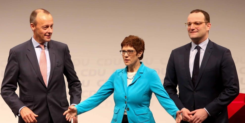 انتخابات المؤتمر الوطني | فوز أنغريت كرامب كارنباور لخلافة ميركل انتخابات المؤتمر الوطني