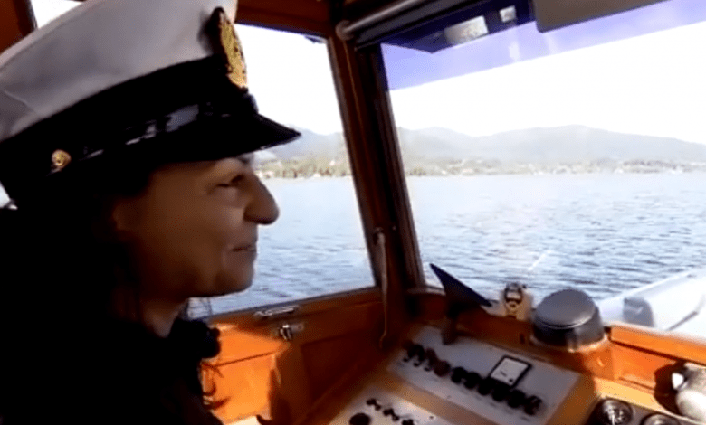 لاجئة سورية تعمل قبطان على متن سفينة ألمانية ..بعد نجاتها من الموت عدة مرات