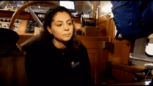 لاجئة سورية تعمل قبطان على متن سفينة ألمانية ..بعد نجاتها من الموت عدة مرات لاجئة سورية تعمل قبطان