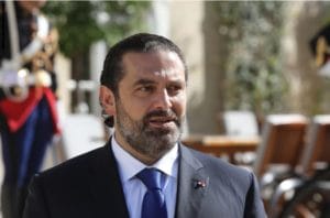 مظاهرات لبنان تشعل الشارع السياسي والحريري يمهل شركاءه "72 ساعة" للخروج من الأزمة مظاهرات لبنان والجريري