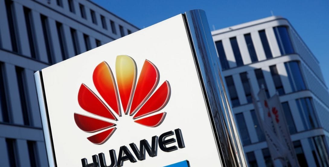 وزير الداخلية الألماني : نحتاج شركة هواوي الصينية العملاقة للتكنولوجيا لبناء شبكة الجيل الخامس وزير الداخلية الألماني نحتاج شركة هواوي الصينية العملاقة للتكنولوجيا لبناء شبكة الجيل الخامس