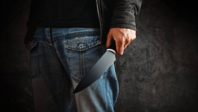 ألمانيا اعتقال رجل سوري هاجم زوجته السابقة بعد اقتحام شقتها و طعن ابنته بسكين