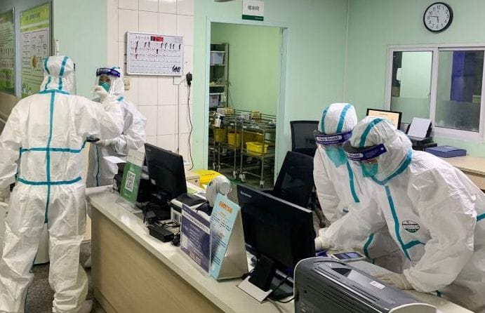 فيروس كورونا يصل أوروبا والصين تعزل عشرات الملايين ..تعرف على الوباء واعراضه وسبب انتشاره