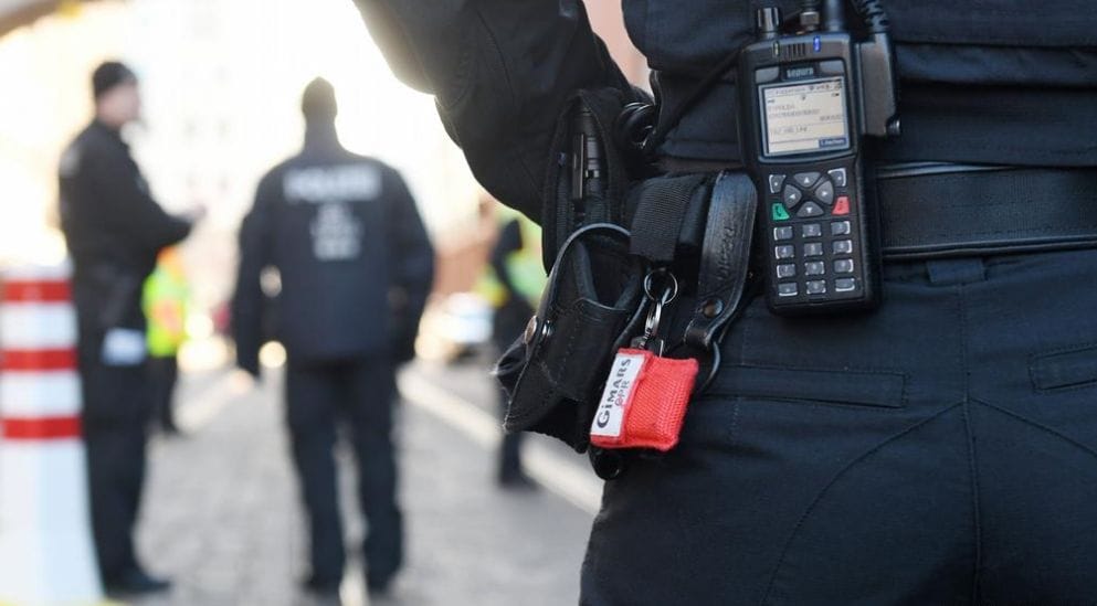 ألمانيا.. معاقبة طلاب شرطة والسبب دردشات عنصرية عن اللاجئين والهولوكوست