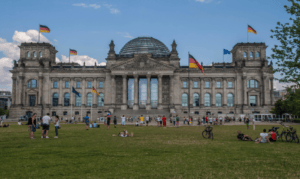 جمهورية المانيا الاتحادية | كل المعلومات عن تاريخ البلد عدد السكان المساحة وطبيعة المكان والطقس